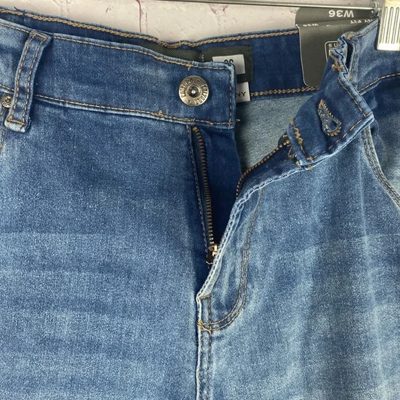 Cultura Men's Skinny Blue Jeans. Size: 36 - Picture 5 of 14